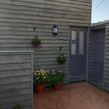 The Treehouse By Airlie Apartamento Nairn Exterior foto